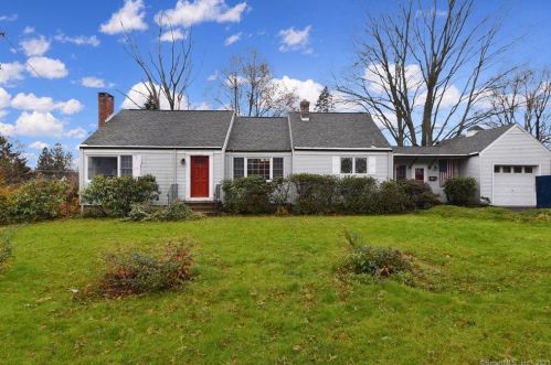 64 Welch St, Plainville, CT 06062 exterior