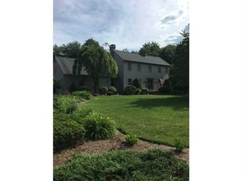 50 Fairway Dr, Seekonk, MA 02771 exterior