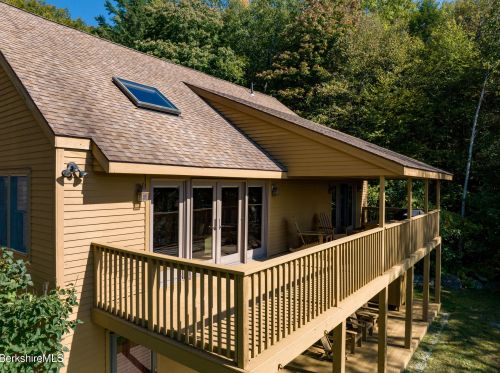 61 Beech Plain Rd, Sandisfield, MA 01255 exterior