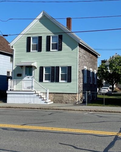 1241 Cove Rd, New Bedford, MA 02744 exterior