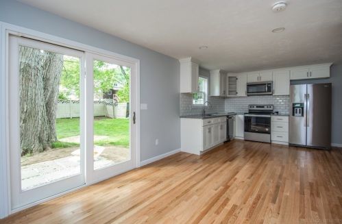 19 Morris St, Webster, MA 01570 exterior