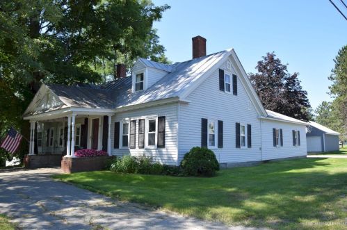 4 New Portland Rd, Embden, ME 04958 exterior