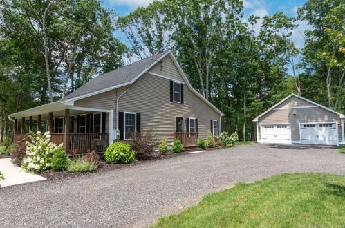 420 Moosup Pond Rd, Moosup, CT 06354 exterior