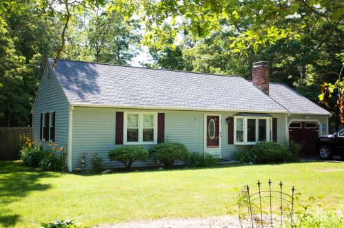 321 White Oak Trl, Centerville, MA 02632 exterior