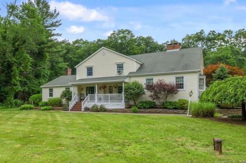 8 Pine Grove Rd, East-Hampton, CT 06447 exterior