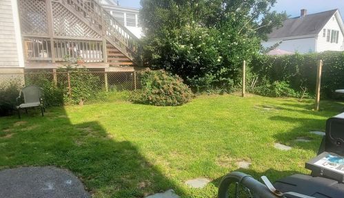 11 Narragansett Ave, Newport, RI 02840 exterior
