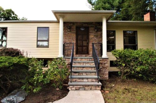 22 Perna Ln, Stamford, CT 06903 exterior