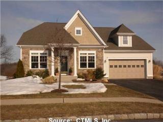 8 Muirfield Ln, Bloomfield, CT 06002 exterior