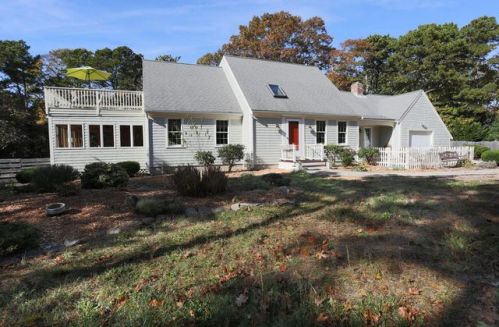 205 Queen Anne Dr, Eastham, MA 02642 exterior