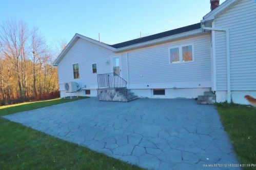 851 Union St, Bangor, ME 04401 exterior