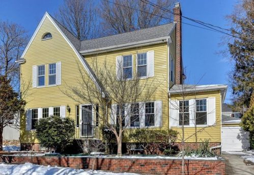 12 Vassar Ave, Providence, RI 02906 exterior