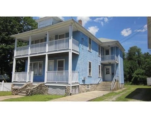 4 Diana St, Blackstone, MA 01504 exterior