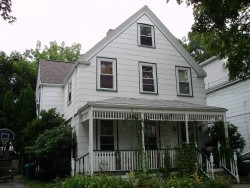 17 Jerome Ave, Newton, MA 02465 exterior