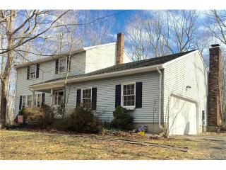 128 Meadow Hills Dr, Guilford, CT 06437 exterior