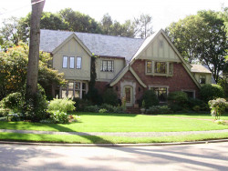 80 Dorset Rd, Newton, MA 02468 exterior