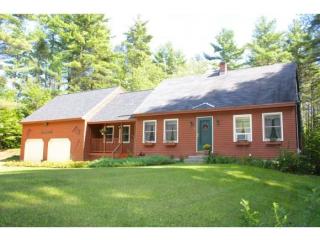 31 Friar Tuck Way, Wolfeboro, NH 03894 exterior