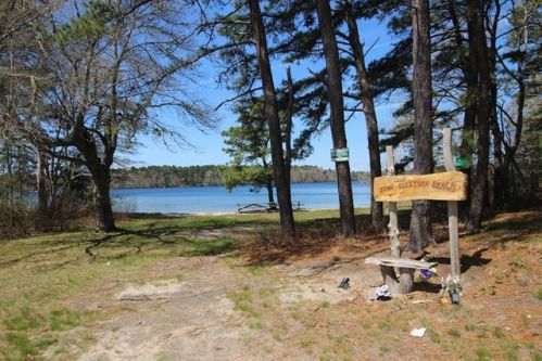 24 Granby Ln, Plymouth, MA 02360 exterior