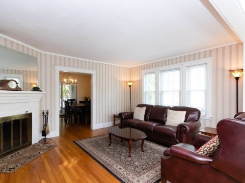 11 Furnival Rd, Roxbury-Xing, MA 02130 exterior