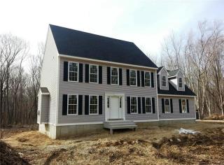 66 West St, Hebron, CT 06248 exterior