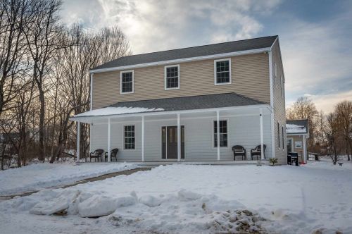 37 Littleworth Rd, Dover, NH 03820 exterior