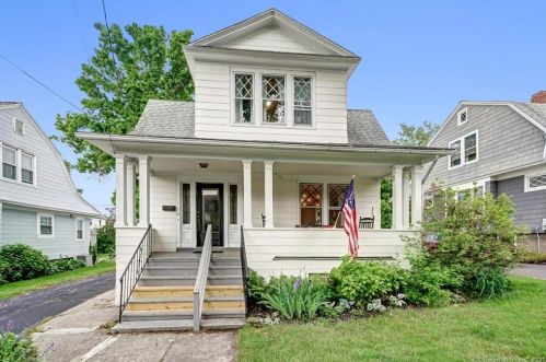 90 Clarkson St, Bridgeport, CT 06605 exterior