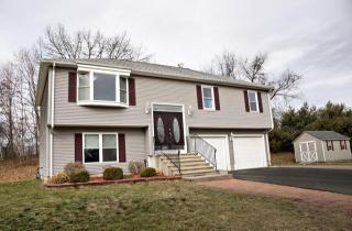 92 Barney St, Agawam, MA 01001 exterior