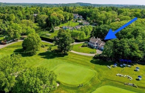 279 Meadowbrook Rd, Weston, MA 02493 exterior