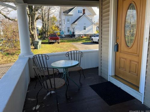 41 Wade St, Bridgeport, CT 06604 exterior