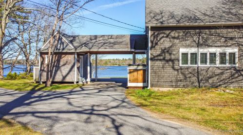 8 Bridge St, Bath, ME 04530 exterior