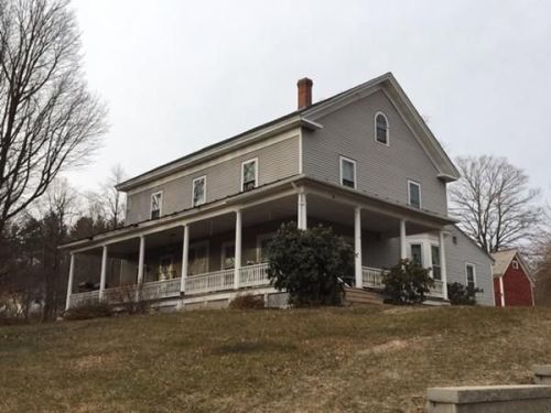 6 Pleasant St, Huntington, MA 01085 exterior