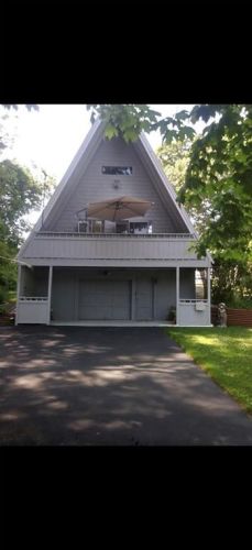 54 Amsterdam Ave, Warwick, RI 02889 exterior