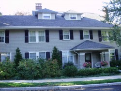 11 Beechcroft Rd, Newton, MA 02458 exterior