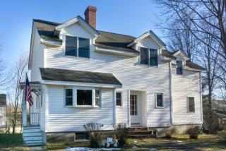 51 River Rd, Tewksbury, MA 01876 exterior