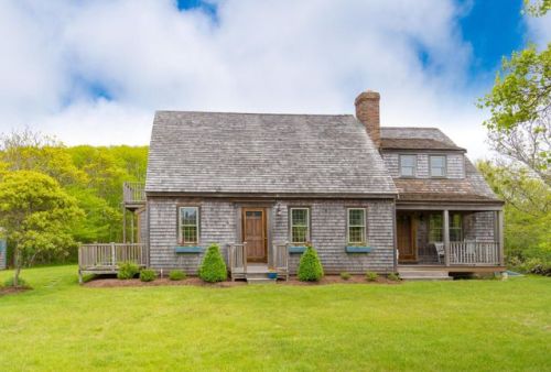 59 Wauwinet Rd, Nantucket, MA 02554 exterior