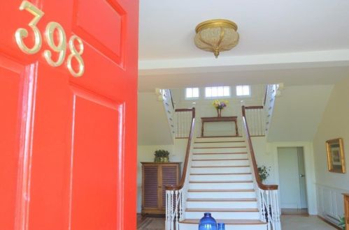 398 Wolcott Ave, Middletown, RI 02842 exterior