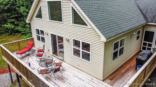 90 Moose Run Rd, Wayne, ME 04284 exterior