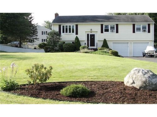 80 Sheffield Dr, Windsor, CT 06095 exterior