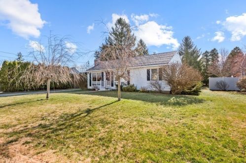 3 Menut Cir, Newburyport, MA 01950 exterior