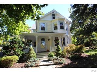 128 Patterson Ave, Stratford, CT 06614 exterior