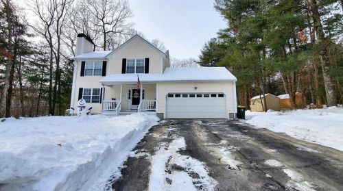 251 Lynne Ln, Burrillville, RI 02839 exterior