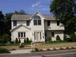 401 Winchester St, Newton, MA 02461 exterior