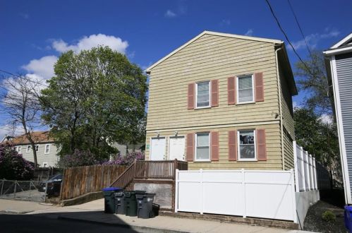 15 Alton St, Providence, RI 02908 exterior