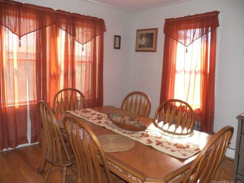 29 Spring St, Killingly, CT 06239 exterior