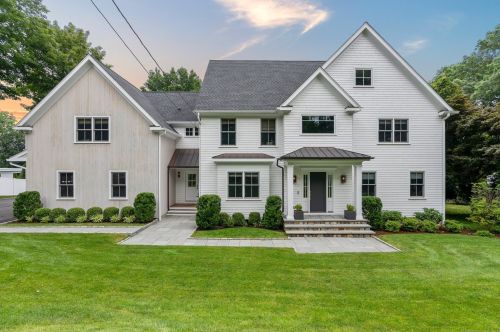 142 Compo Rd, Westport, CT 06880 exterior