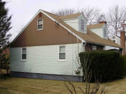 1111 Chestnut St, Newton, MA 02464 exterior