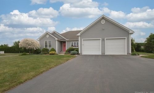 69 Harvest Ln, Manchester, CT 06040 exterior