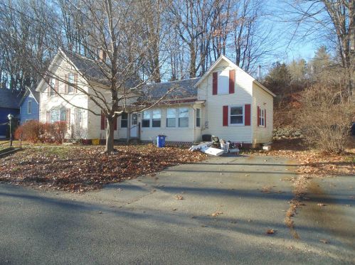 27 Spring St, Hinsdale, NH 03451 exterior