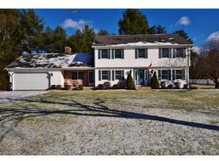 5 Evergreen Cir, Wilbraham, MA 01095 exterior