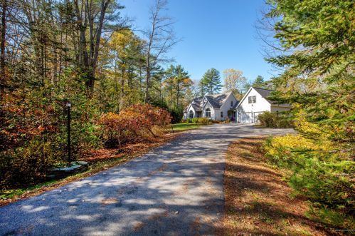 17 Damarin Ln, Brunswick, ME 04011 exterior