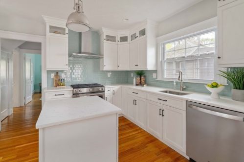 73 Halliday St, Roxbury Xing, MA 02131 exterior